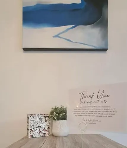 C&c - Comfy Nest Near Airport & Access *