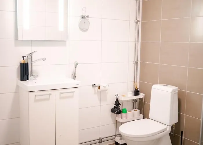 C&c - Comfy Nest Near Airport & Access