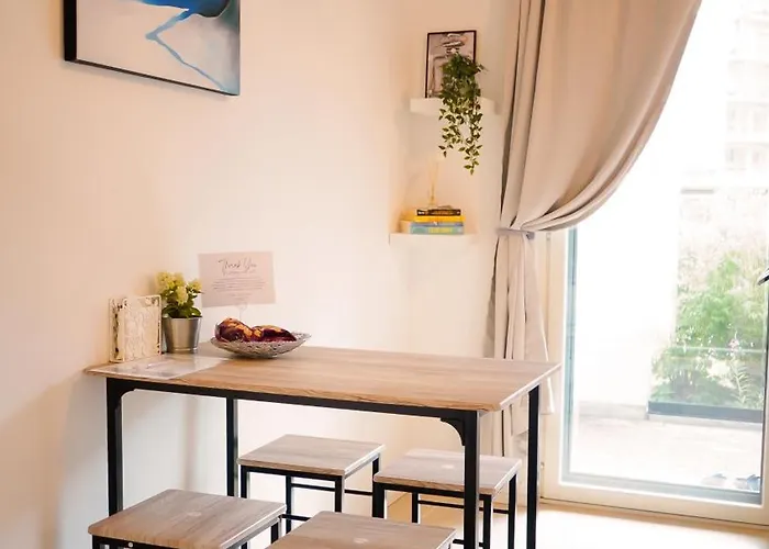 Appartamento C&c - Comfy Nest Near Airport & Access